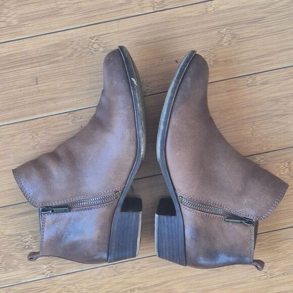 LUCKY BRAND BASEL BOOTIES 7.5 Burnished Brown Leather - Picture 3 of 14
